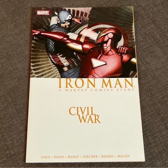 Iron Man: Civil War - Paperback By Brian Michael Bendis - Picture 1 of 5